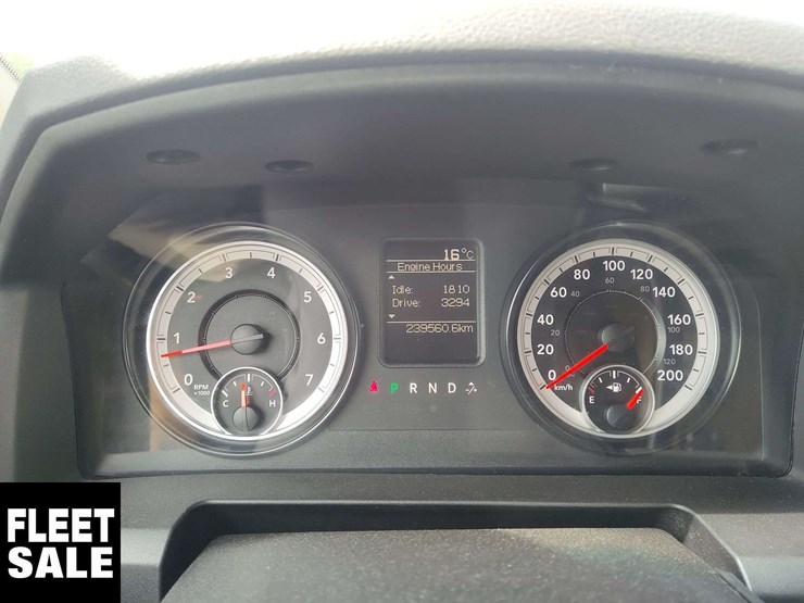 2015-ram-tradesman-image-9