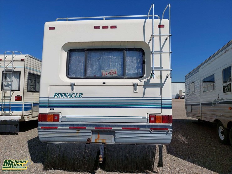 1992-chevrolet-p30-image-24