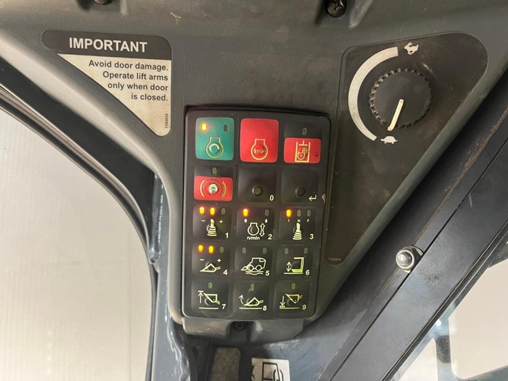 deere-333g-image-29