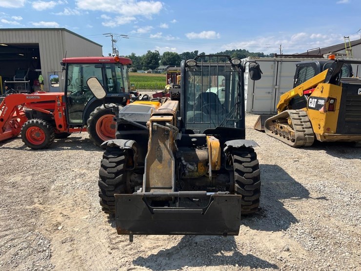 2015-jcb-525-60-image-8