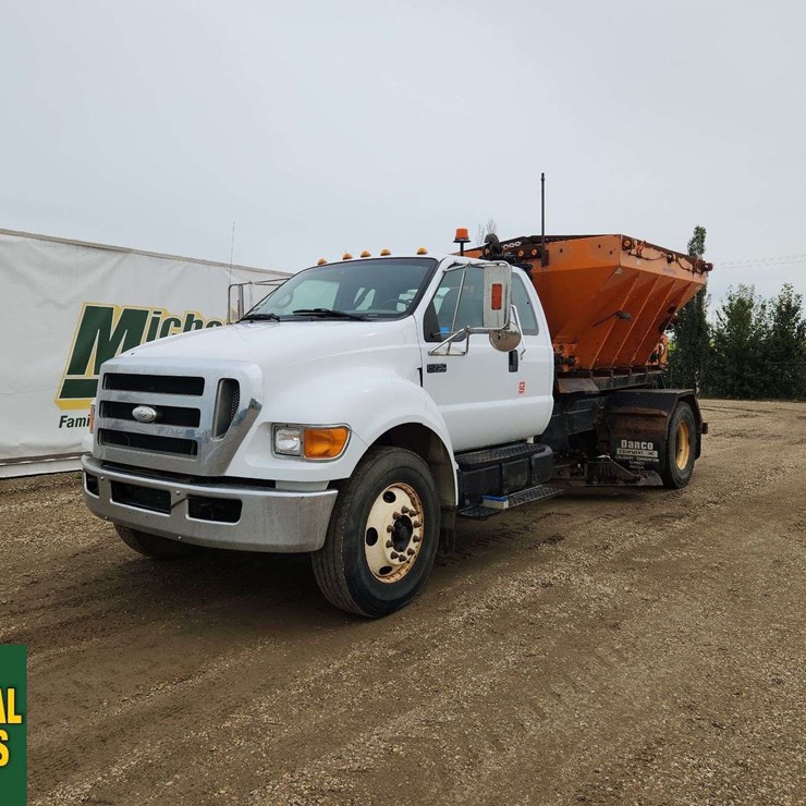 2008 FORD F750