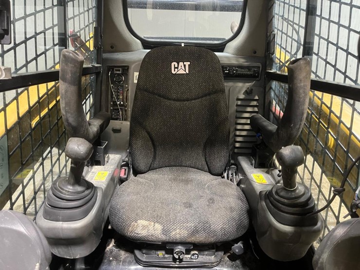 caterpillar-259d-image-22