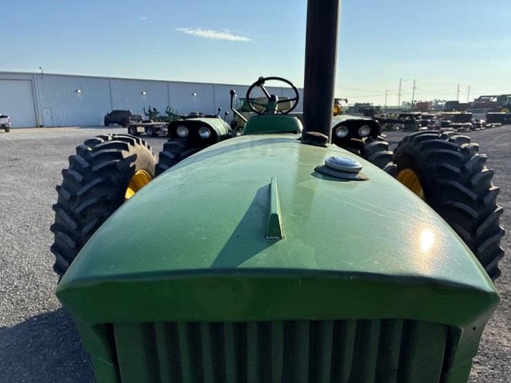 1969-john-deere-4520-image-10