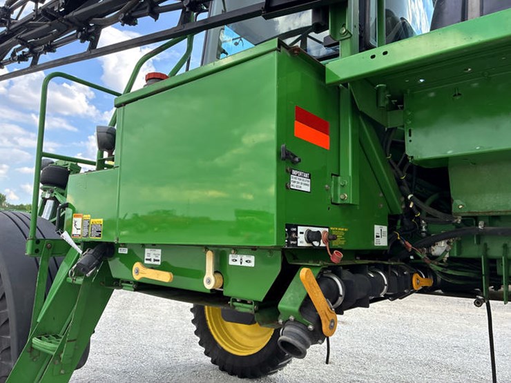 2003-john-deere-4710-image-25