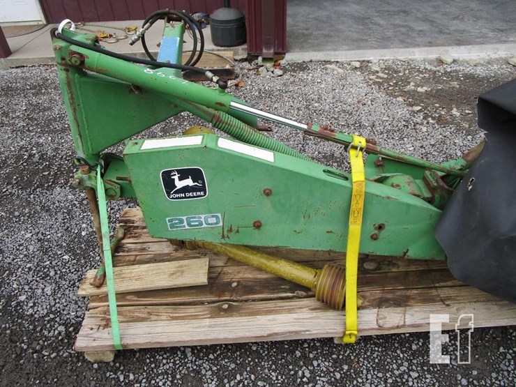 john-deere-260-image-3