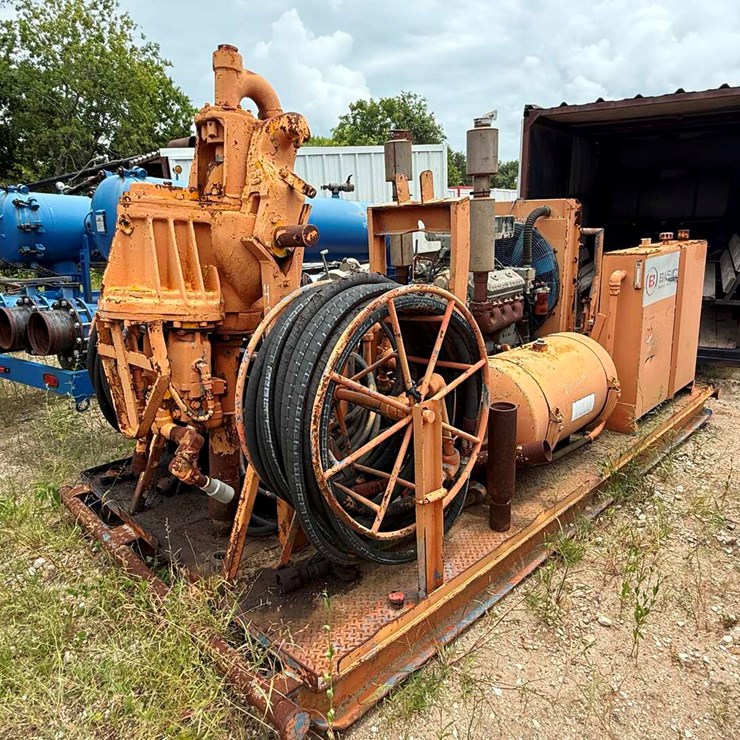 BOWEN 3.5 120-TON POWER SWIVEL SKIDDED UNIT