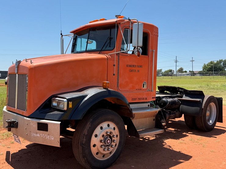 1990-kenworth-t400-image-1