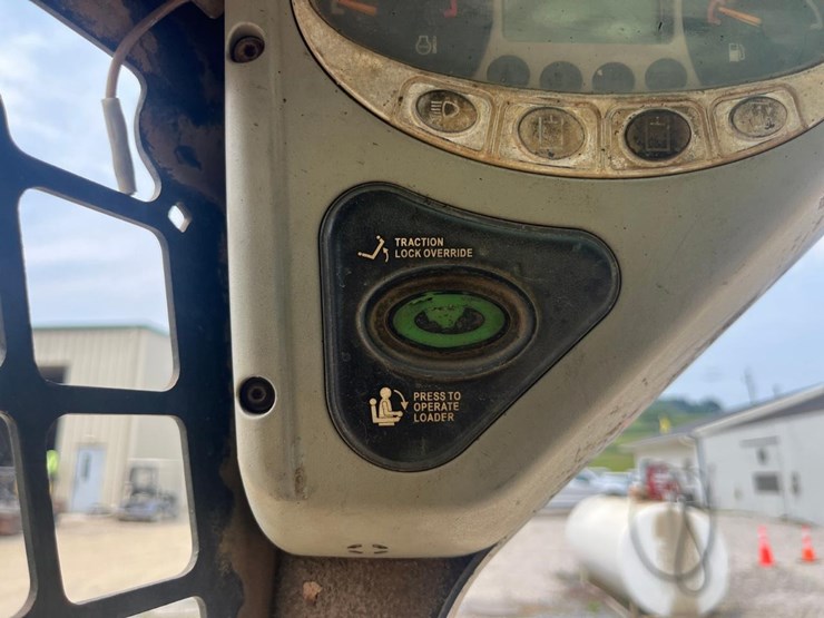 bobcat-t190-image-22