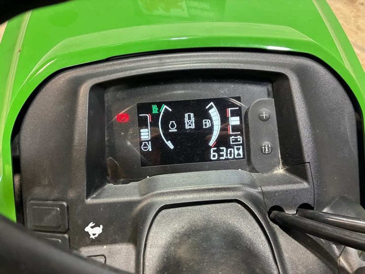 john-deere-x738-image-24