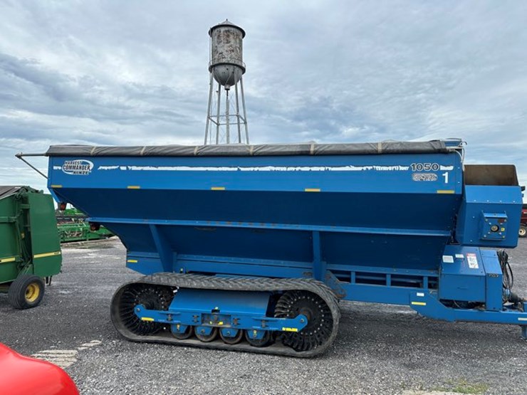 kinze-1050-image-13