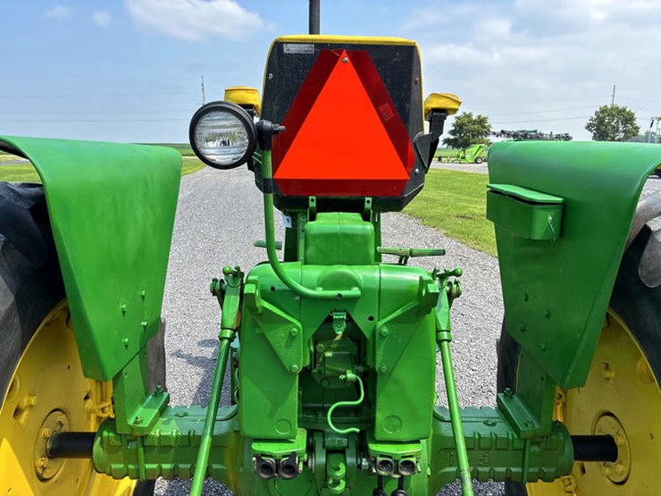 1963-john-deere-4010-image-16