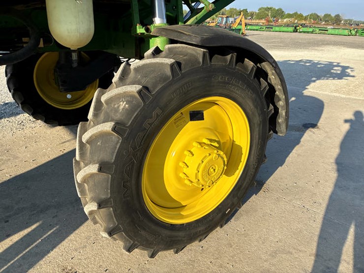1999-john-deere-4700-image-74