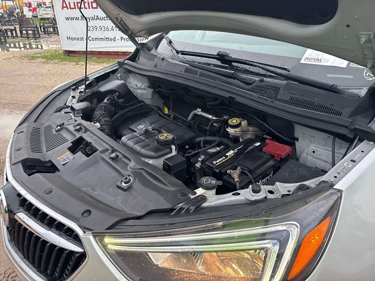 2017-buick-encore-image-12