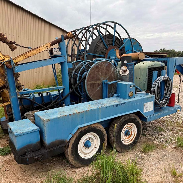EVCO 85 TON POWER SWIVEL MTD. ON 19’ T/A GOOSENECK TRAILER