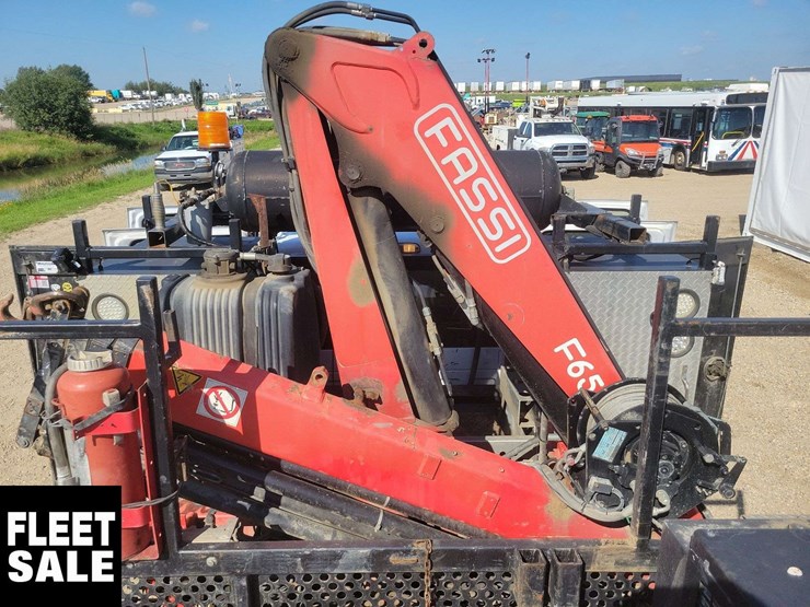 2016-ford-f550-image-57