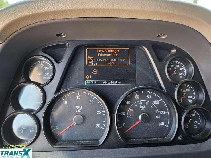 2020-peterbilt-579-image-19