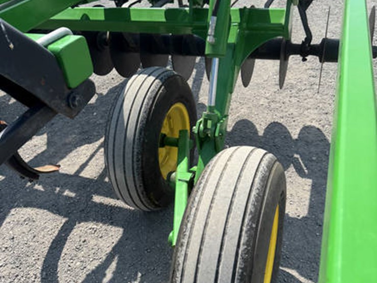john-deere-714-image-5
