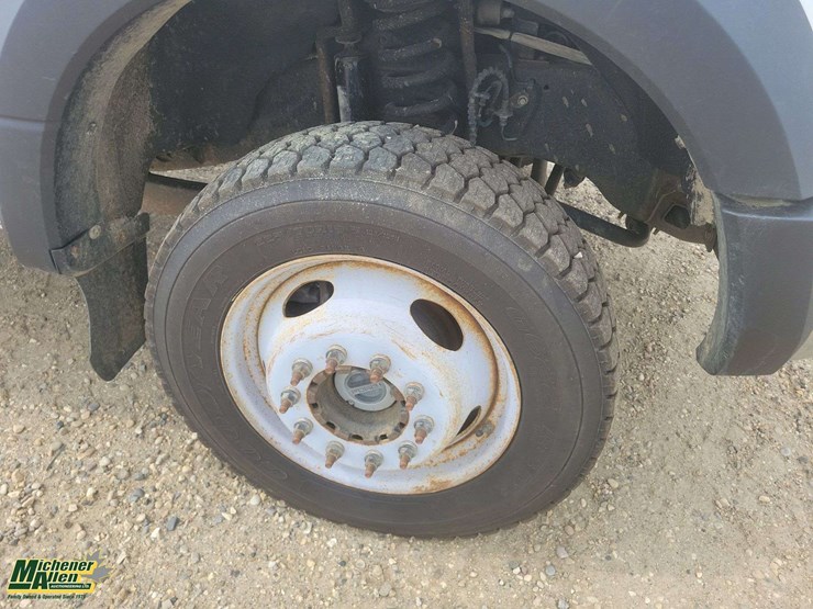 2018-ford-f550-image-26