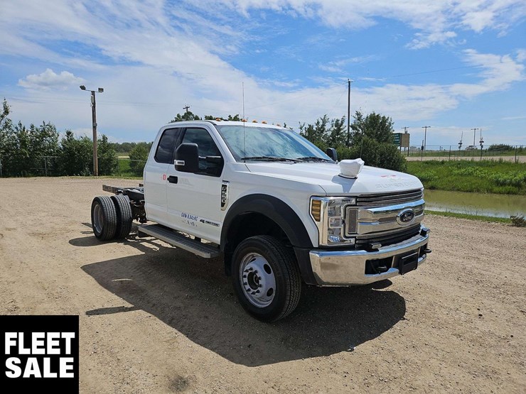 2019-ford-f550-image-2