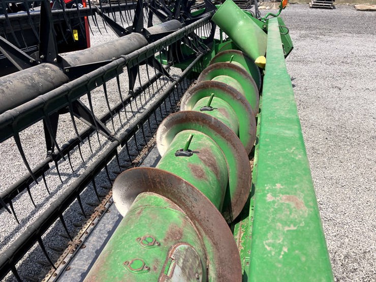 2009-john-deere-630f-image-12