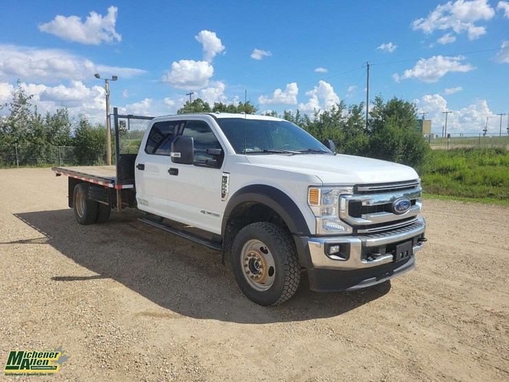 2022-ford-f550-image-4