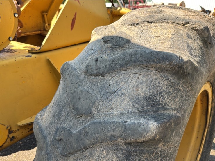 john-deere-440-image-31