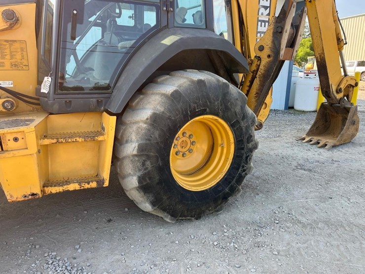 deere-410g-image-13