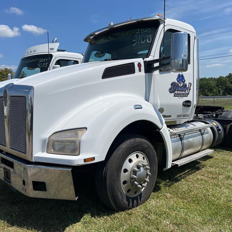 2020 KENWORTH T880