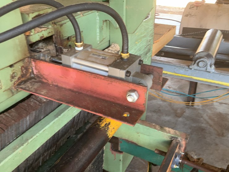 #112-•-2007-corley-board-edger-image-20