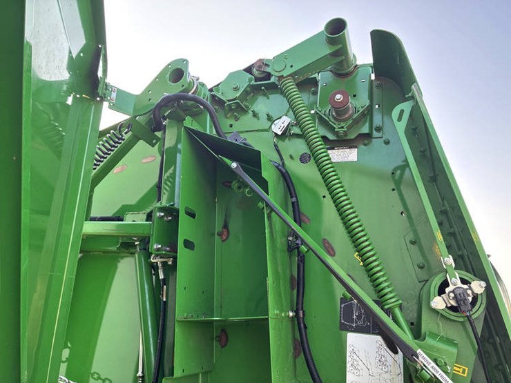 2019-john-deere-560m-image-49
