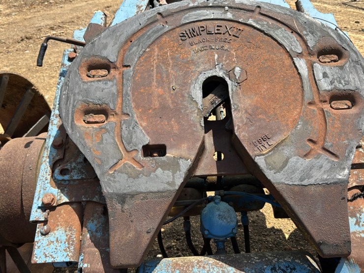 #255-•-semi-5th-wheel-dolley-image-9