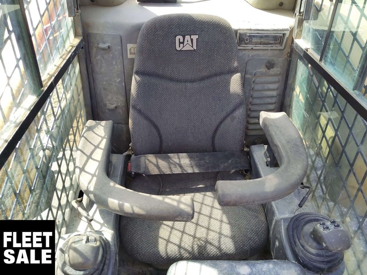 2014-caterpillar-279d-image-4