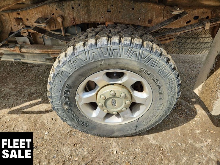 2015-ford-f350-image-31