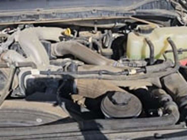 2022-ford-f550-image-5