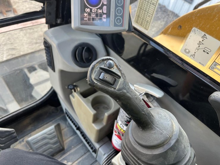 2017-caterpillar-308e2-cr-image-41