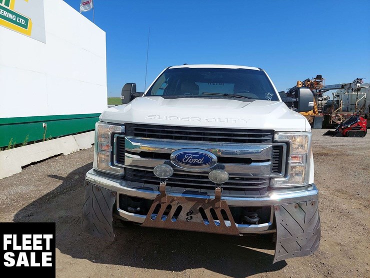 2017-ford-f250-image-14