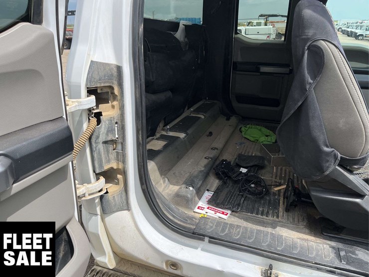 2019-ford-f350-image-13