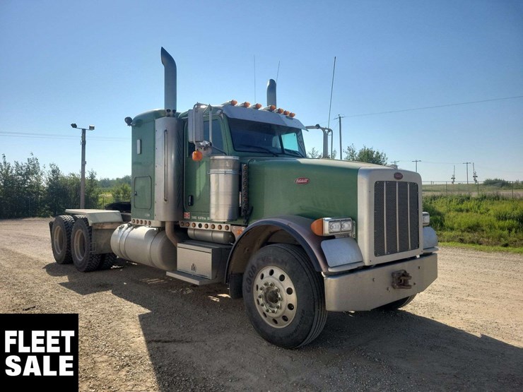 2009-peterbilt-367-image-2