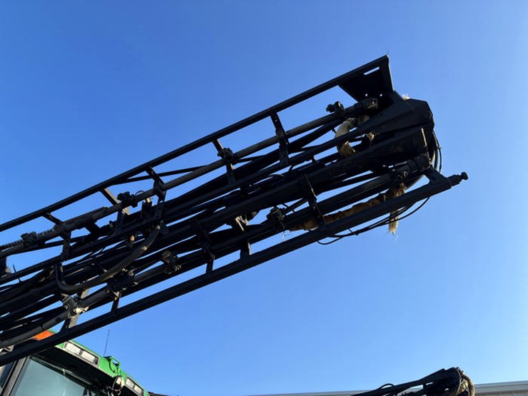 1999-john-deere-4700-image-44