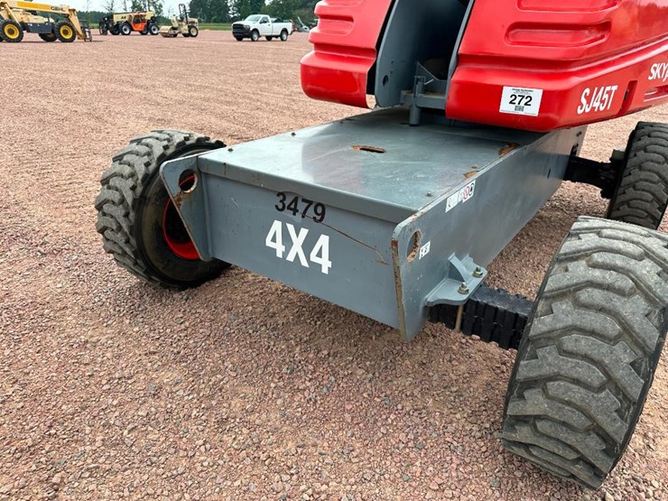 2019-skyjack-sj45t-image-10