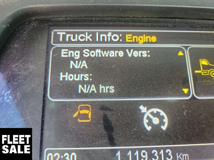 2018-peterbilt-579-image-20