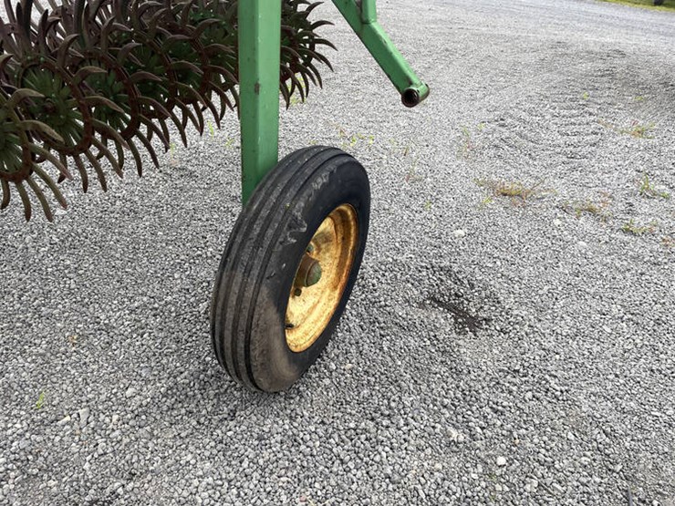 john-deere-400-image-4
