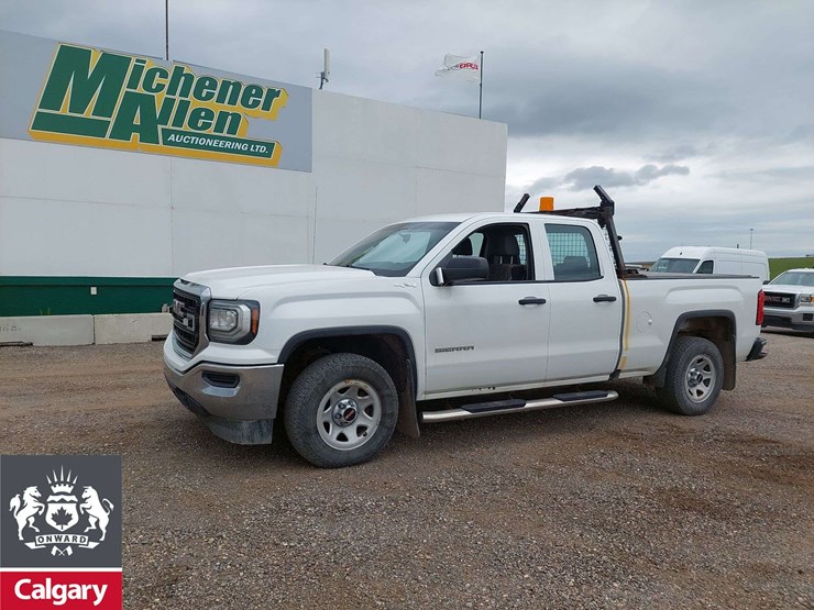 2017-gmc-sierra-1500-image-1