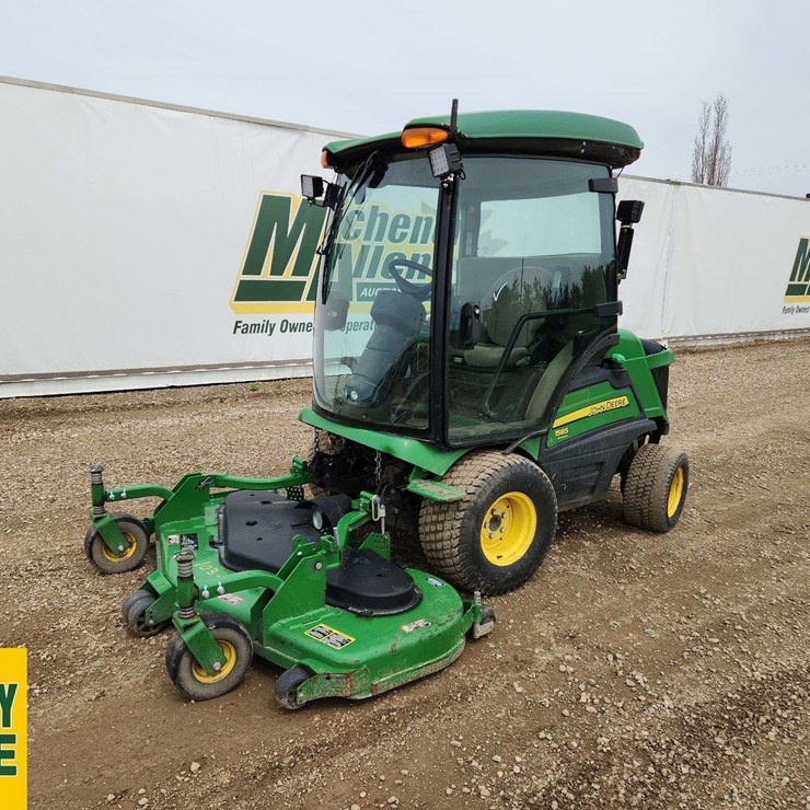 2012 JOHN DEERE 1585