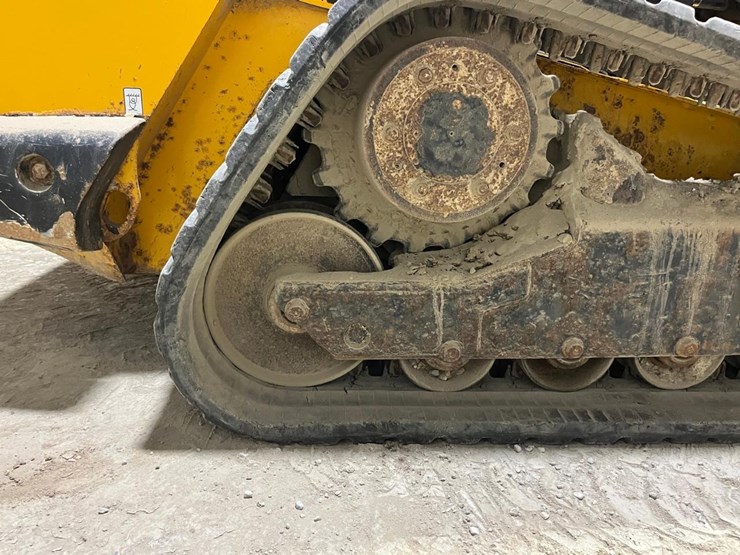 2018-jcb-3ts-8t-image-20