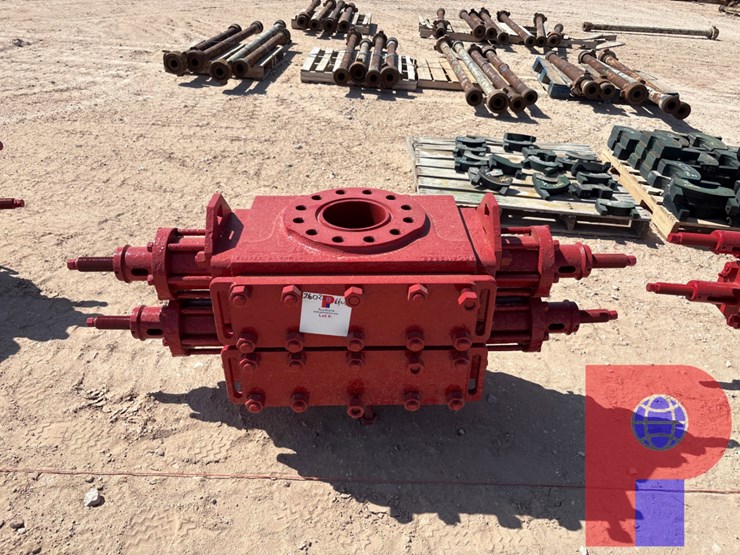 7-1/16”-5k-double-hydraulic-bop-w/-2-1/16”-5k-gate-valve-image-1