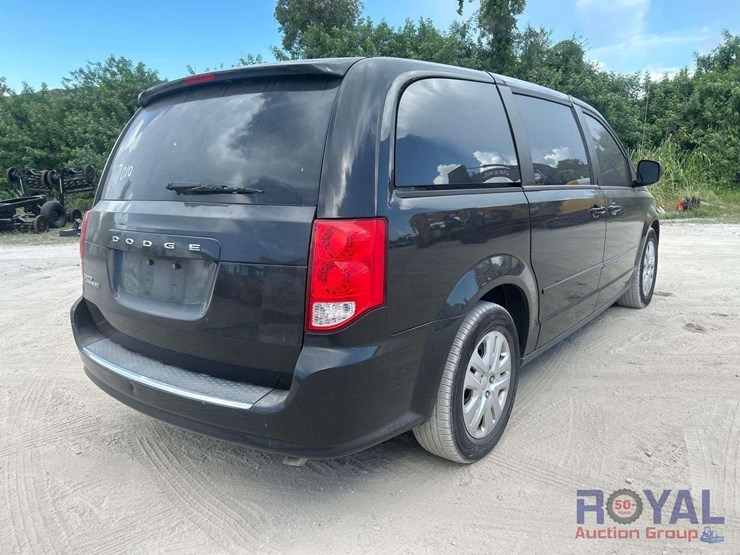 2016-dodge-caravan-image-3