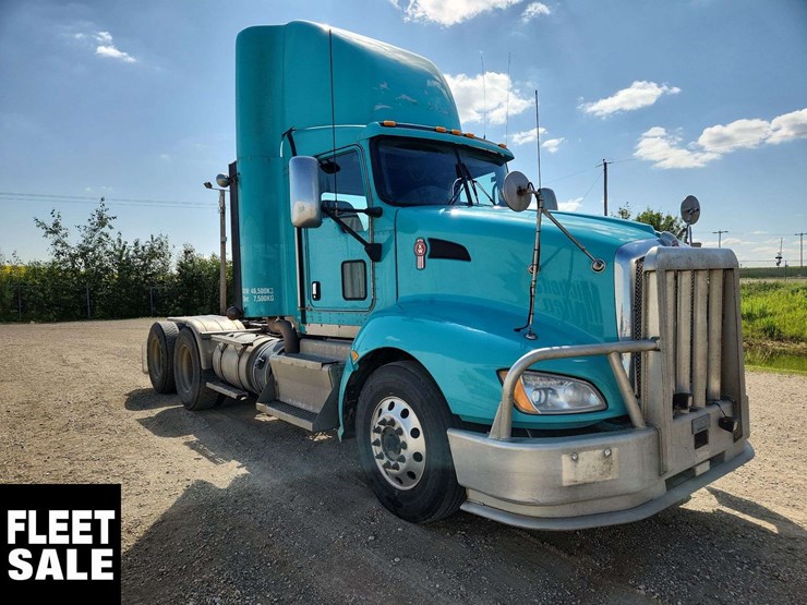2014-kenworth-t660-image-2