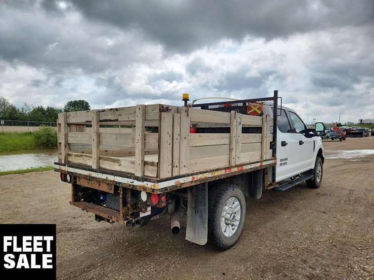 2017-ford-f350-image-3