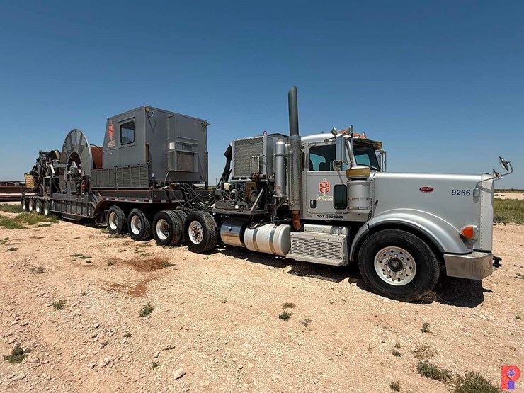 2013-peterbilt-367-image-15